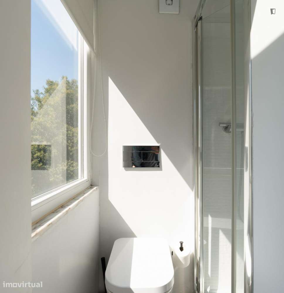 Quarto - localizado em Paranhos Porto - Grande imagem: 4/40