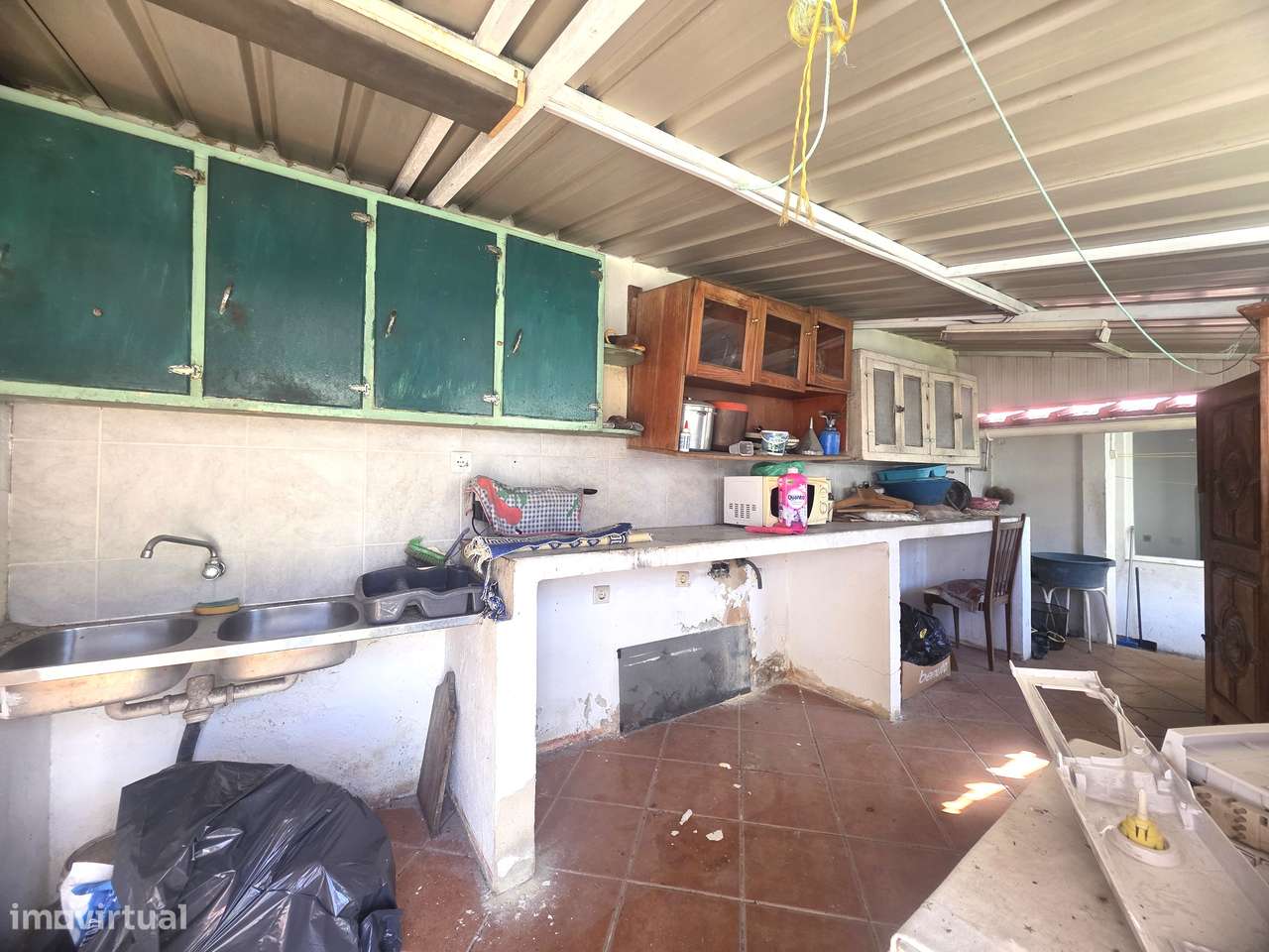 Lote de Terreno com Moradia – Oportunidade de Investimento-34