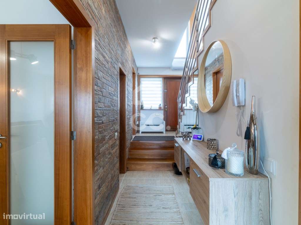 Moradia de Gaveto T3 em Ribeirão-26