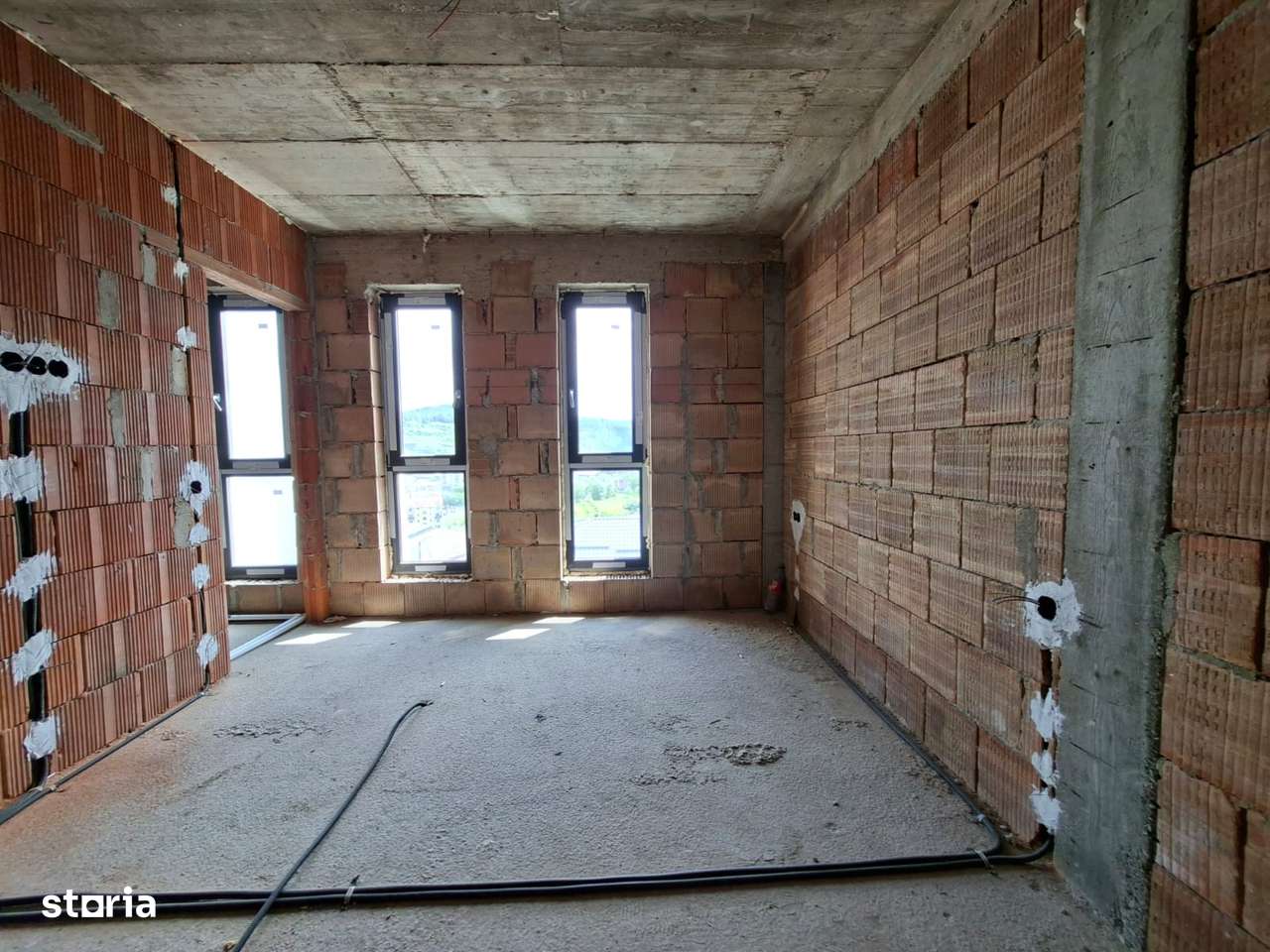 Casa Tip Duplex De Vanzare In Floresti-4