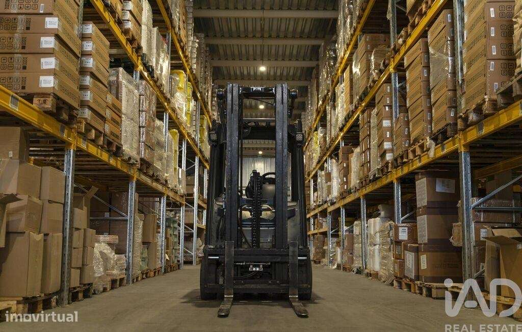 Hangar em Azinhaga de 591,00 m2 - Grande imagem: 5/10