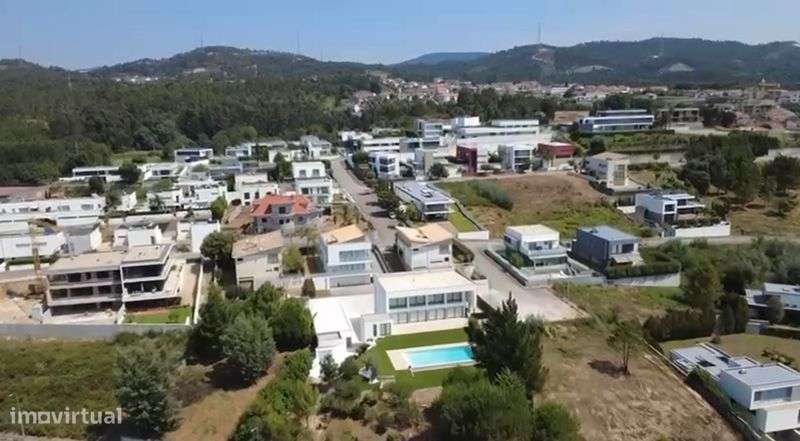 Lote de terreno em urbanização 470m2-  29 500€, Oliveira de Azeméis - Grande imagem: 4/5