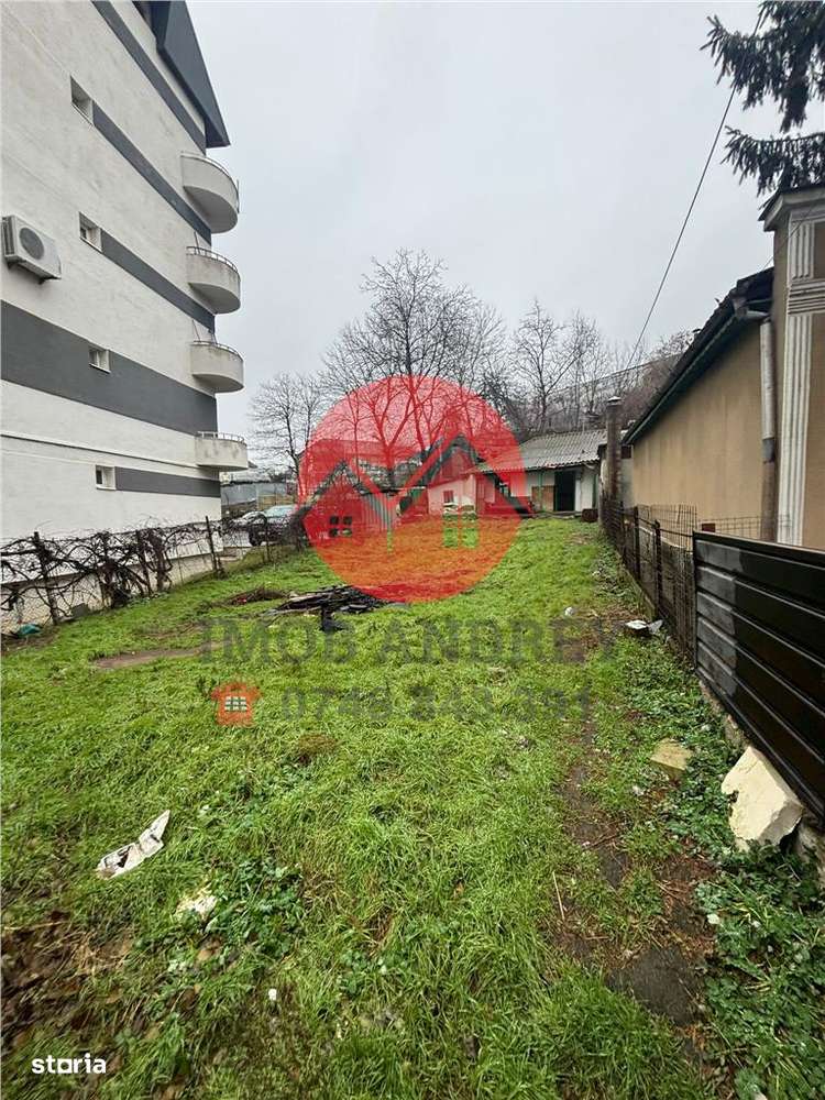 Casa centrala de vânzare, teren 253 mp ideala pentru renovare - Imagine principală: 2/4