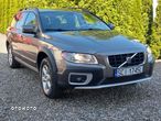 Volvo XC 70 D5 AWD Momentum - 7