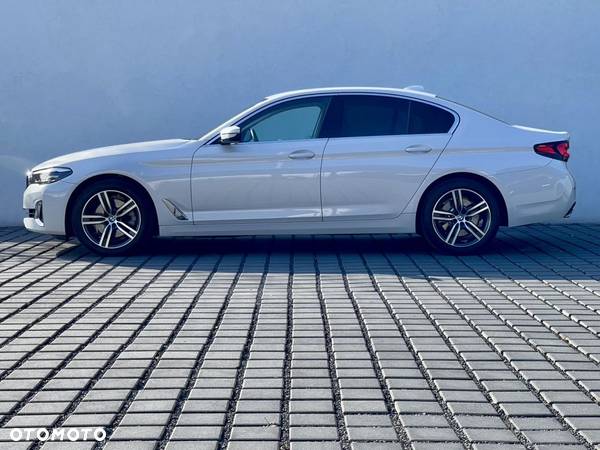 BMW Seria 5 520i mHEV Luxury Line - 7