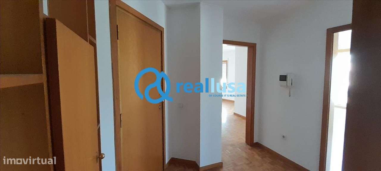 Apartamento T2 c/ garagem Baguim do Monte Gondomar-8