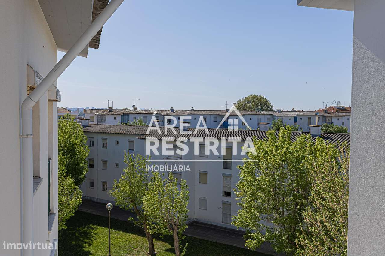 Apartamento T3 na Moita-41