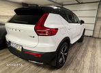 Volvo XC 40 T5 AWD Geartronic R-Design - 3