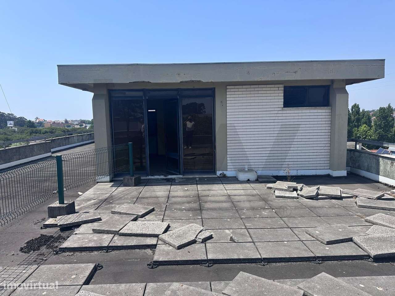 ARRENDAMENTO  PRÉDIO COM GRANDE POTENCIAL EM PERAFITA - OPORTUNIDADE Ú - Grande imagem: 5/10