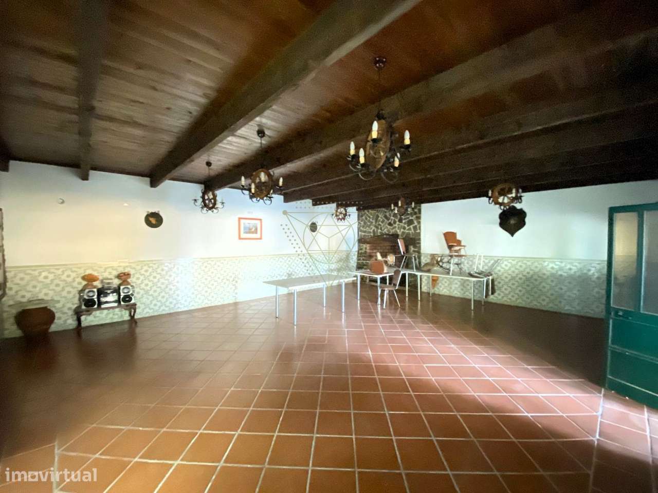 Armazém  Venda em Biscainho,Coruche-20