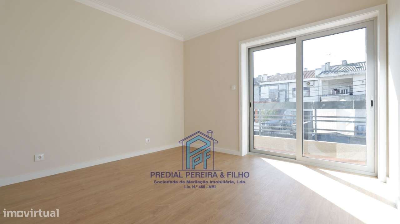 Andar Moradia T2+3 | Remodelado | Gueifães-Maia | Junto à Escola EB...-16