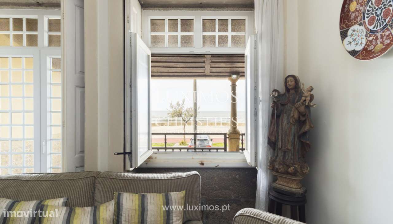 Casa V5 com jardim, para venda, na Praia da Granja, V. N. Gaia - Grande imagem: 2/17