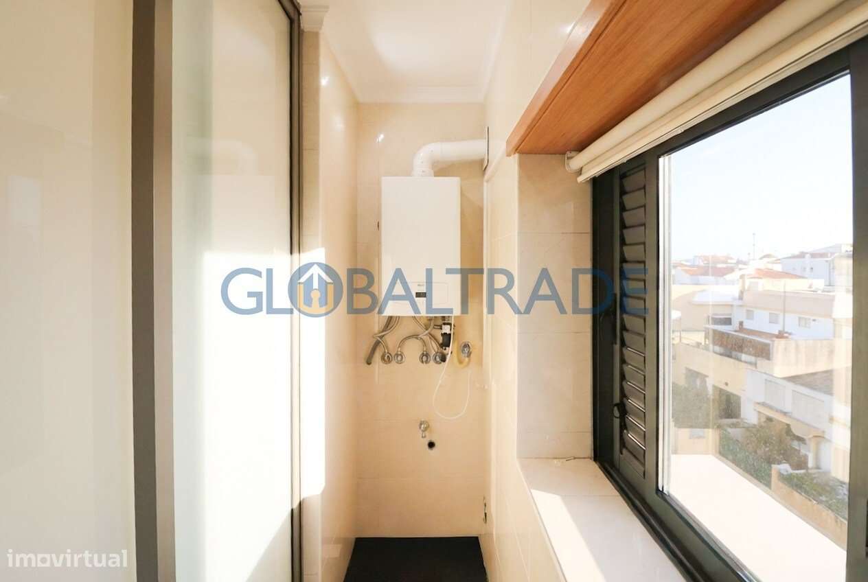 Duplex T2+1 com vista mar em Canidelo-17