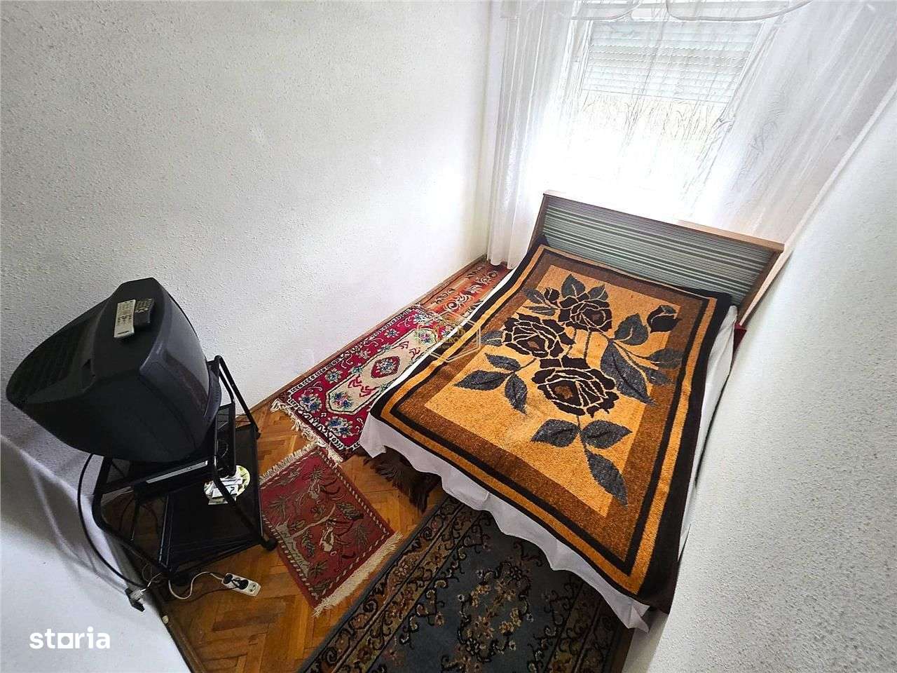 Aprtament cu 3 camere decomandat | Micro 17 - Aproape de noul pod - Imagine principală: 5/14