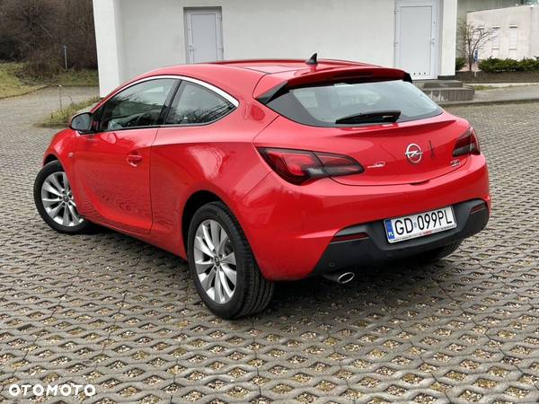 Opel Astra III GTC 1.6 T Cosmo - 7