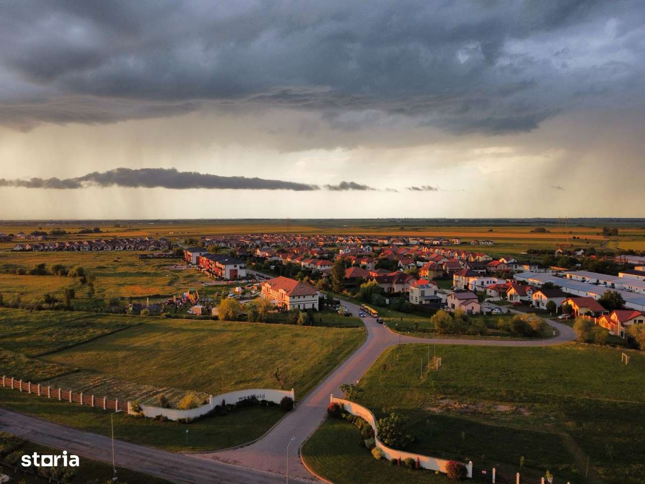 De vânzare teren 588 mp + proiect casă modernă CADOU - Imagine principală: 5/11