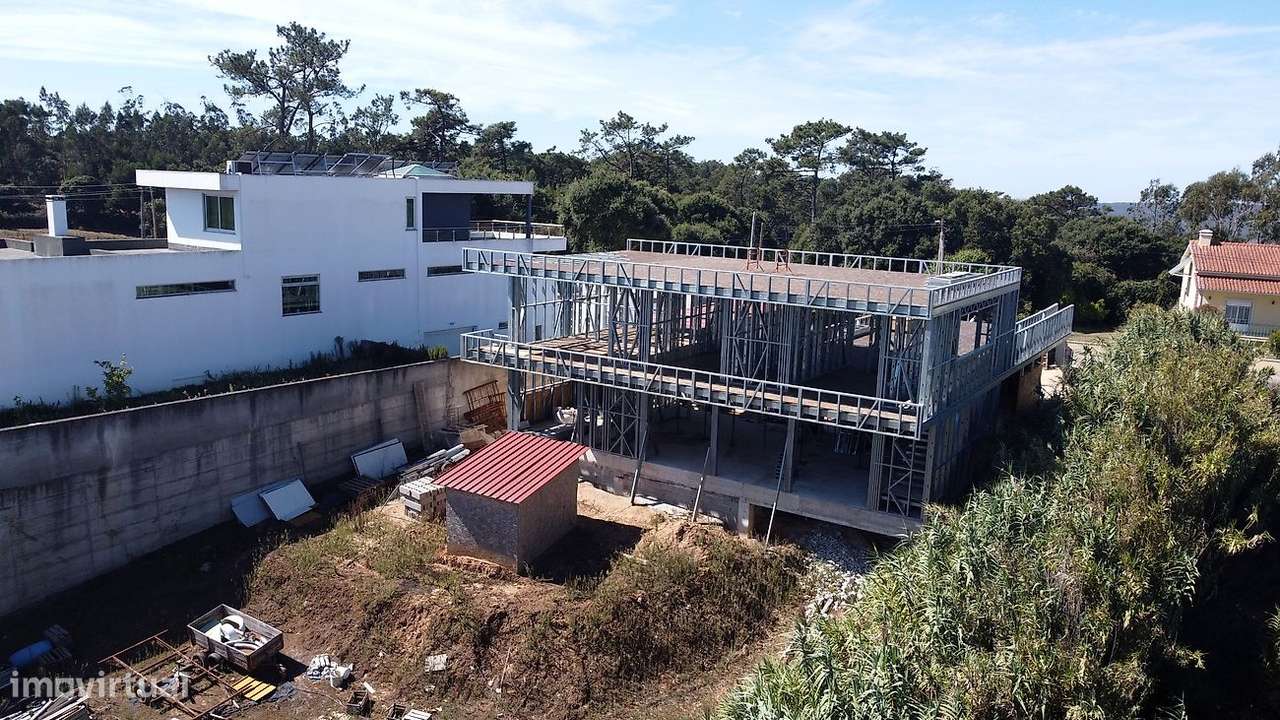 Moradia T4 para venda-10