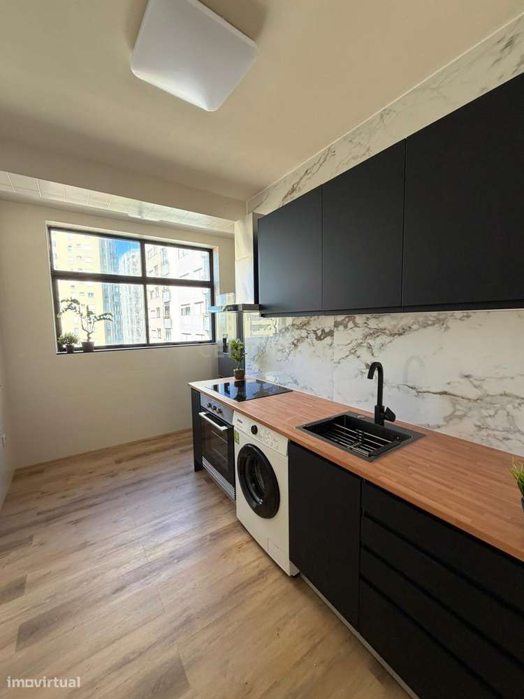 Apartamento T1+1 Renovado em Aver-o-Mar, Póvoa de Varzim-7