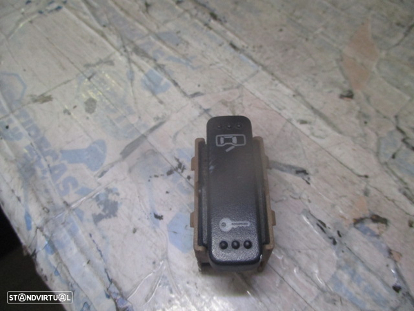 Interruptor 1C0962125A VW BEETLE 2002 BOLQUEIO CENTRAL - 4