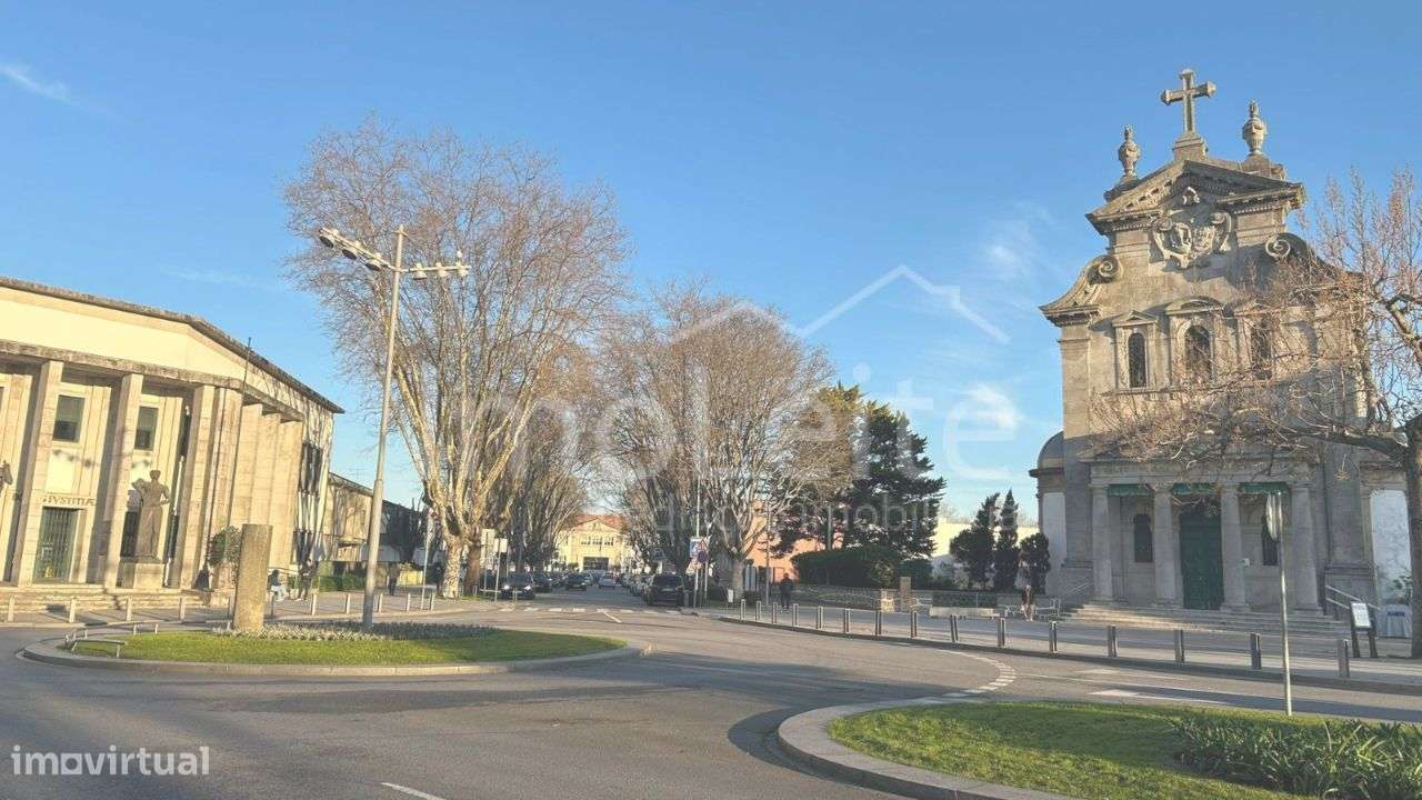 Lote Póvoa de Varzim para apartamentos - Grande imagem: 1/10