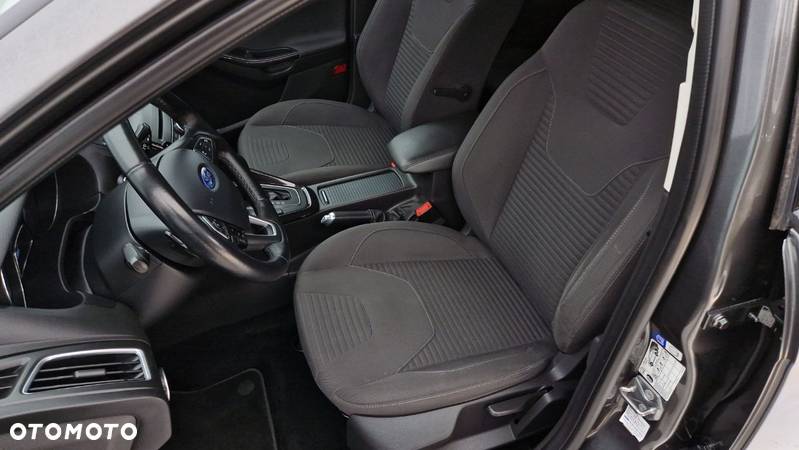 Ford Focus 1.5 EcoBoost Titanium ASS PowerShift - 14