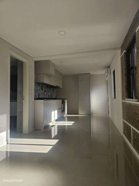 Moradia t3 com logradouro - Cervães - Grande imagem: 5/12