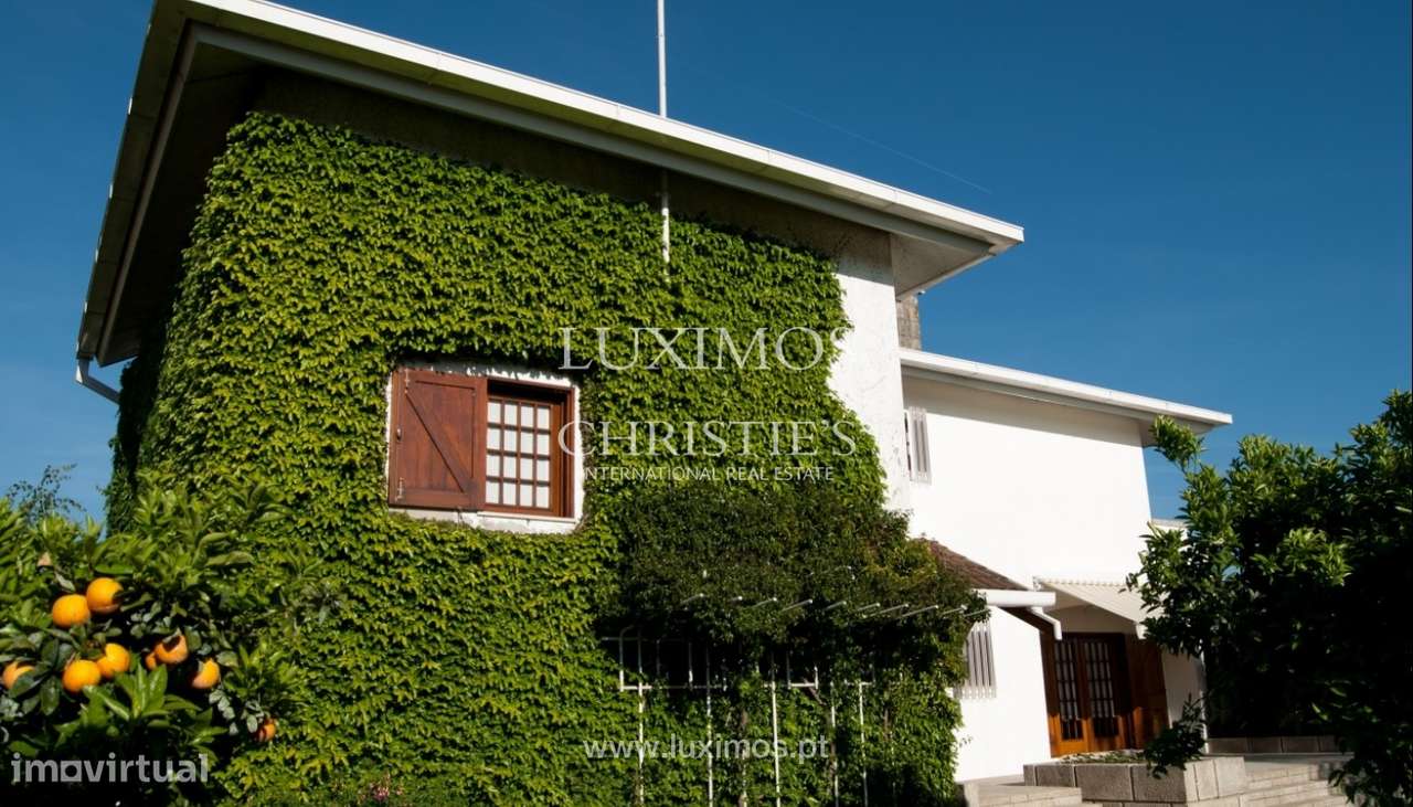 Venda de moradia de 4 frentes, com jardim, Ermesinde, Porto - Grande imagem: 4/17