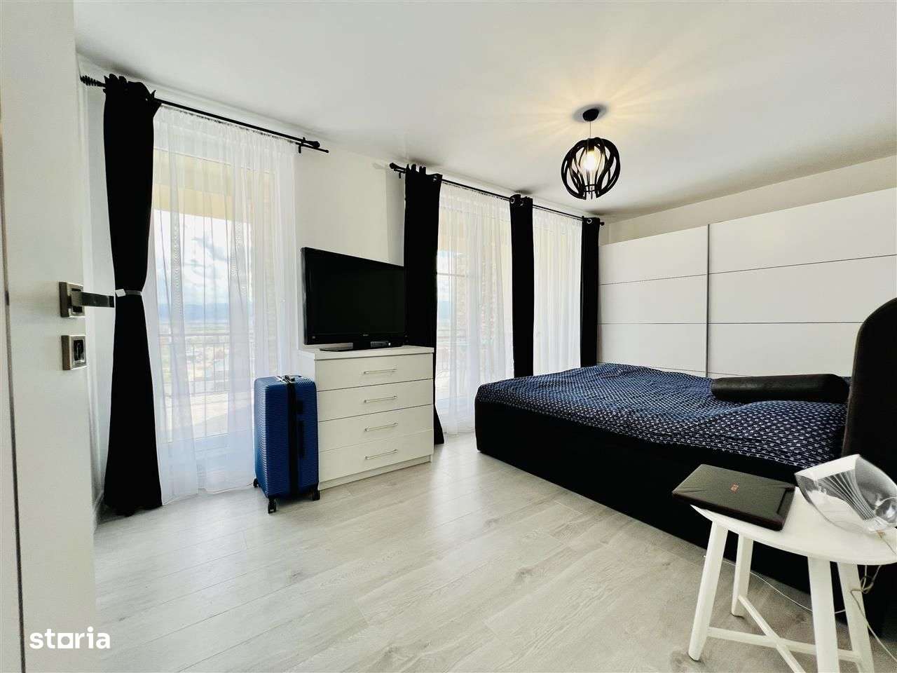 Casa 4 camere P+1+M cu vedere la munți, mobilată complet – Cristian-2