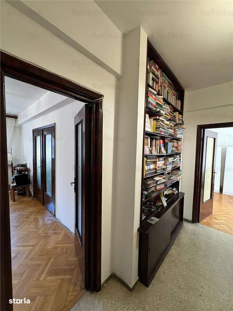 vanzare apartament 3 camere | Cismigiu | etaj 26 | bloc 1958 | pozitie - Imagine principală: 5/10