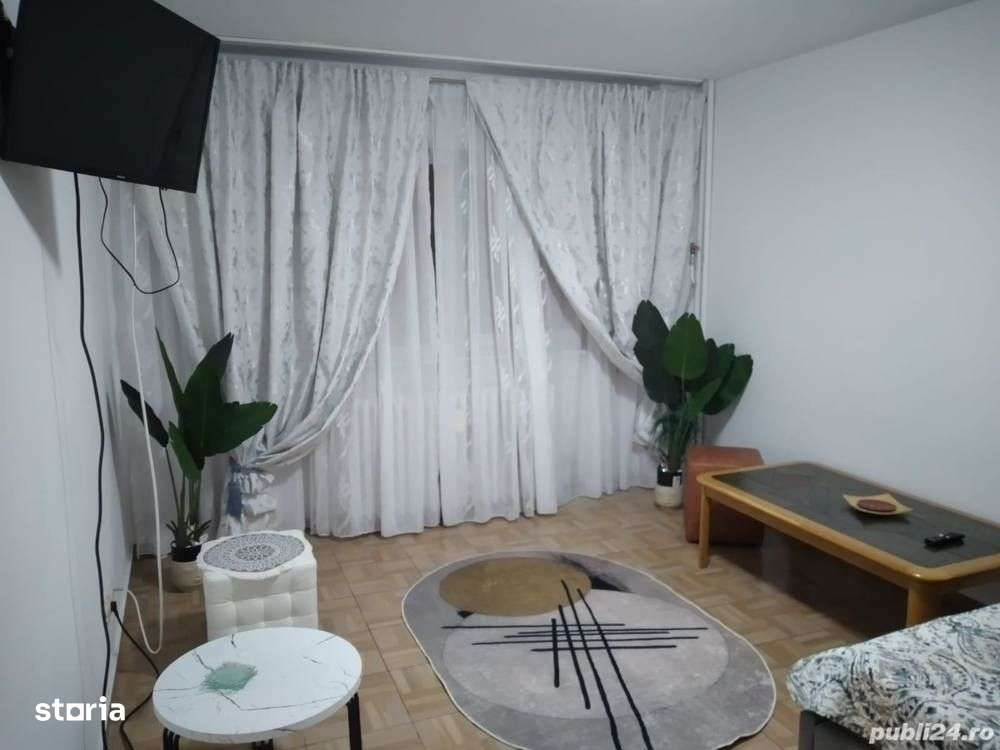 garsoniera mosilor obor metrou - Imagine principală: 4/5