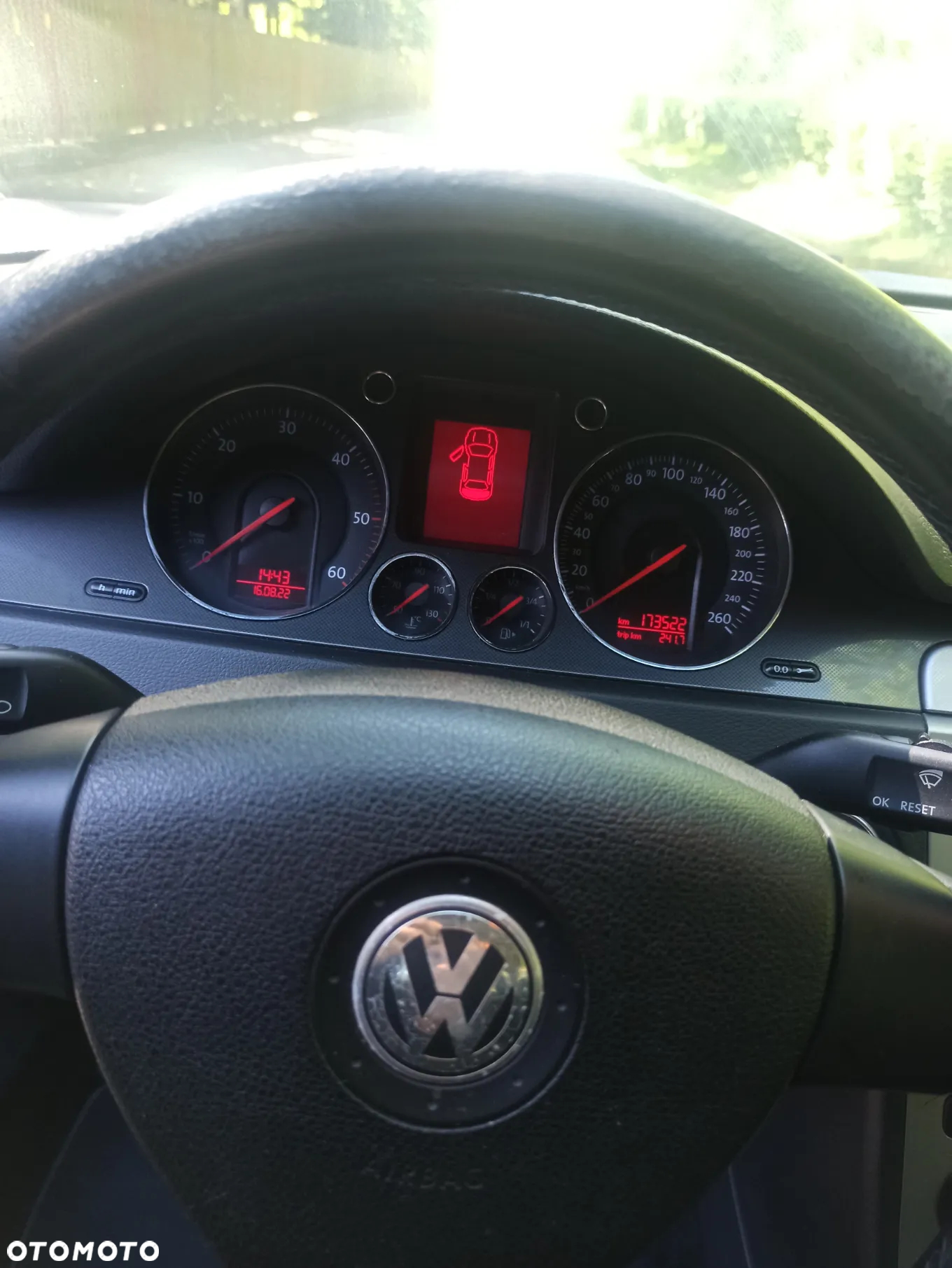 Volkswagen Passat 2.0 TDI Comfortline - 7