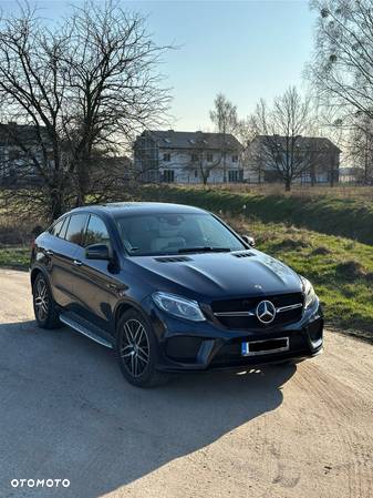 Mercedes-Benz GLE AMG Coupe 43 4-Matic - 1