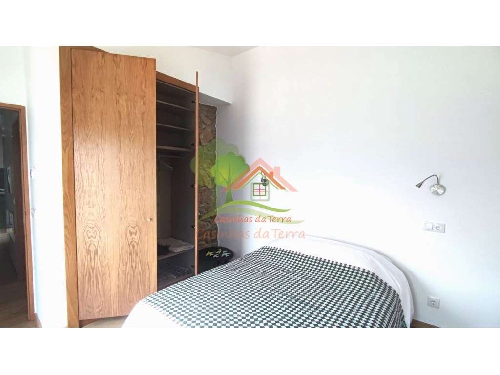 Terreno rústico com vista de mar e casa-11