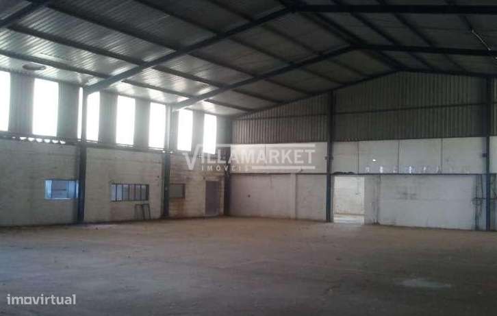 Armazém industrial em Bemposta (Abrantes), em terreno com 5.000 m², à - Grande imagem: 3/8