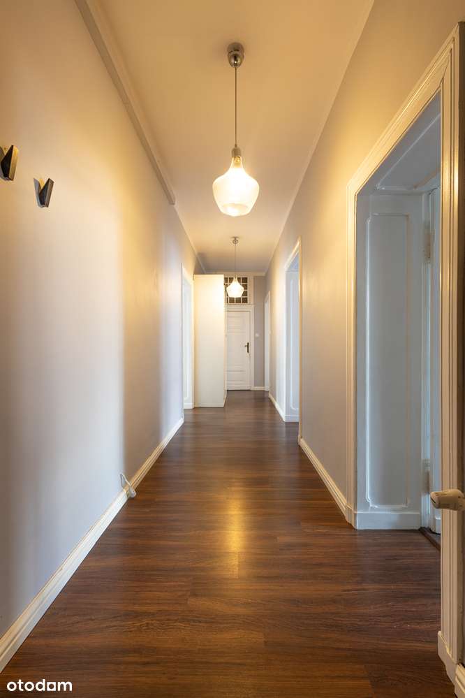 PIĘKNA KAMIENICA | ORYGINALNE ELEMENTY | 2 PIWNICE-15