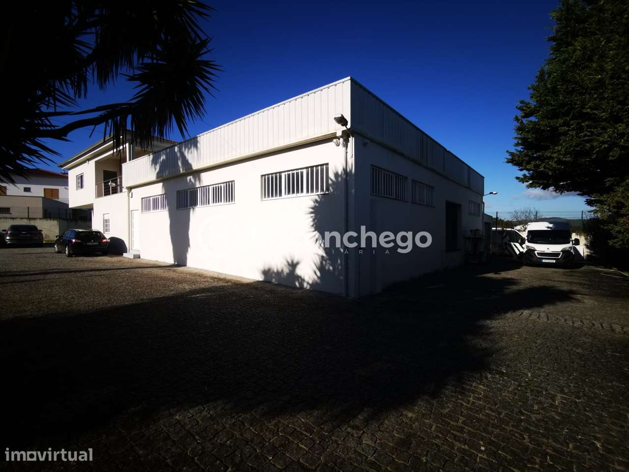 Armazém em Vila Seca Barcelos para arrendar - Grande imagem: 2/4
