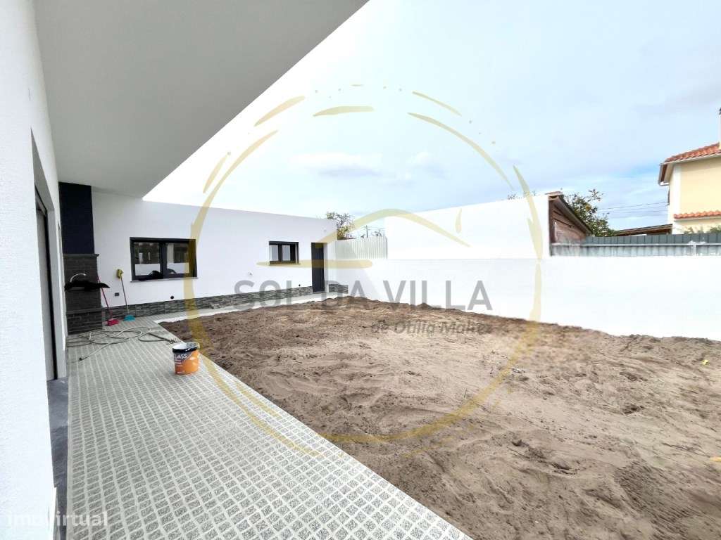 Moradia Térrea Isolada T4 - Fernão Ferro, Seixal - 640.000€-30