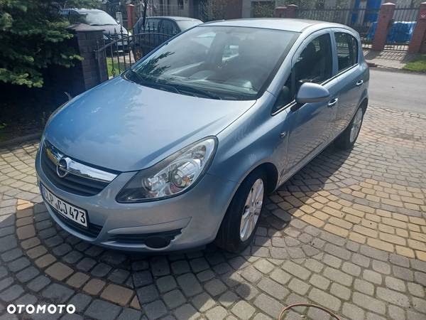 Opel Corsa 1.4 16V Cosmo - 1