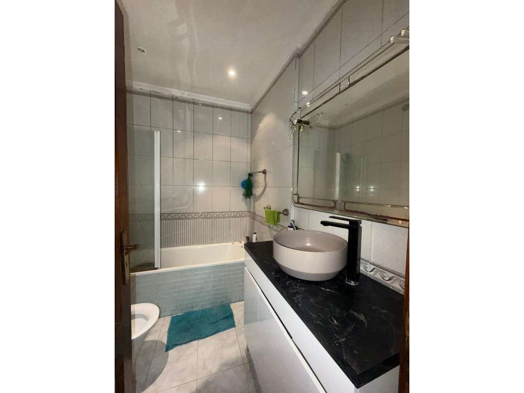 Imperdível T2 na Amadora! - Grande imagem: 4/7