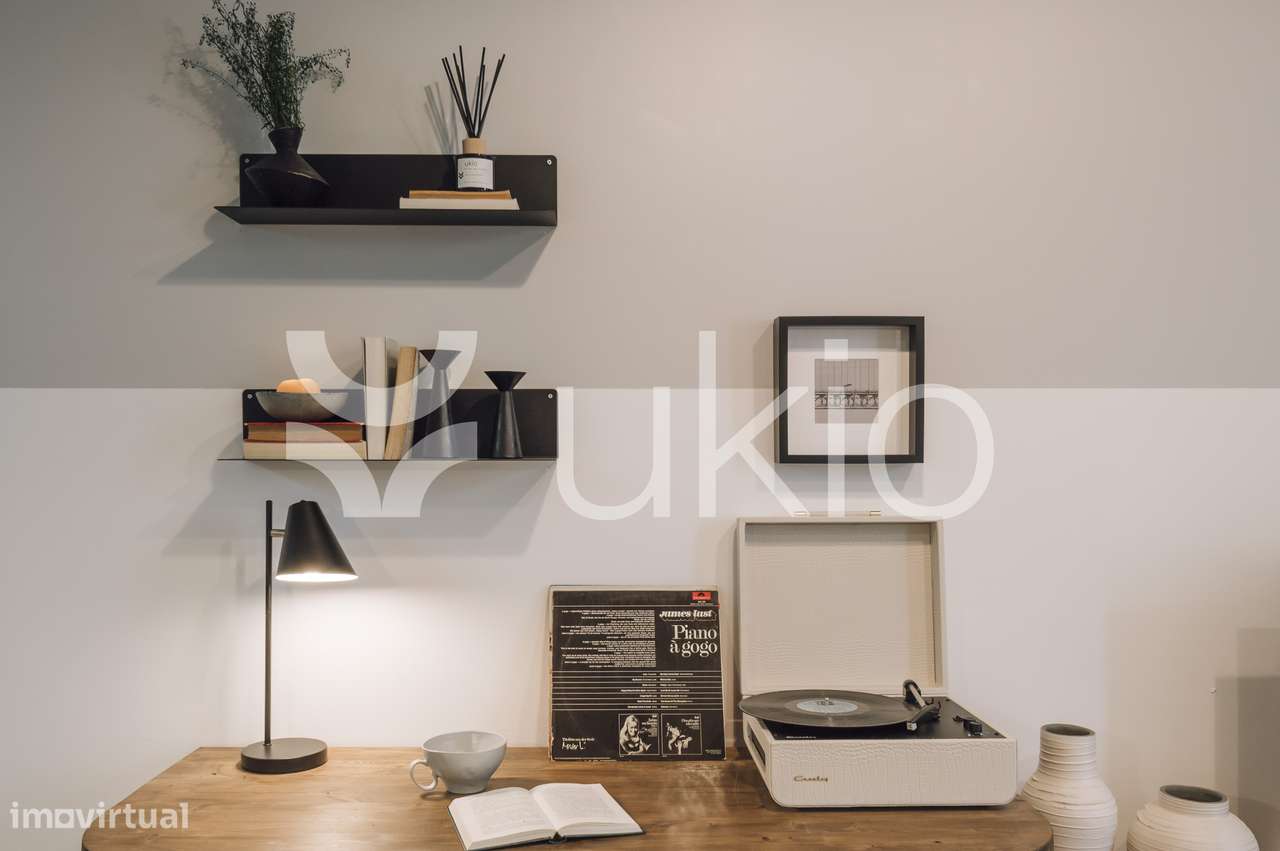 Apartamento T1 em São Sebastião da Pedreira - Grande imagem: 5/22