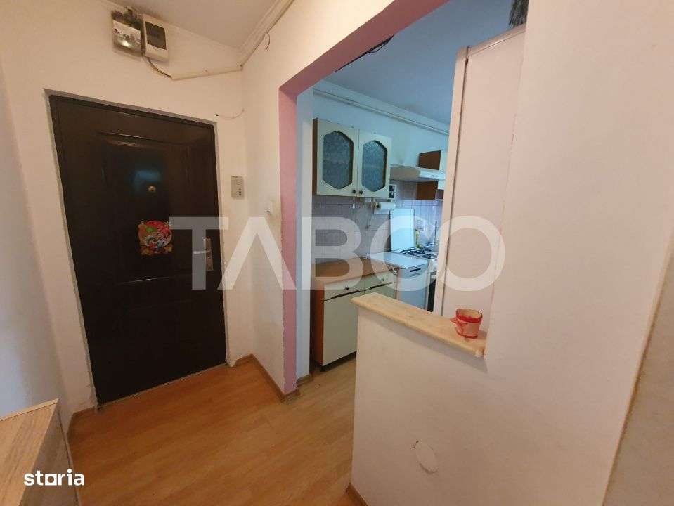 Apartament 2 camere 43 mp utili semidecomandat etaj 3 zona Negoiu-6