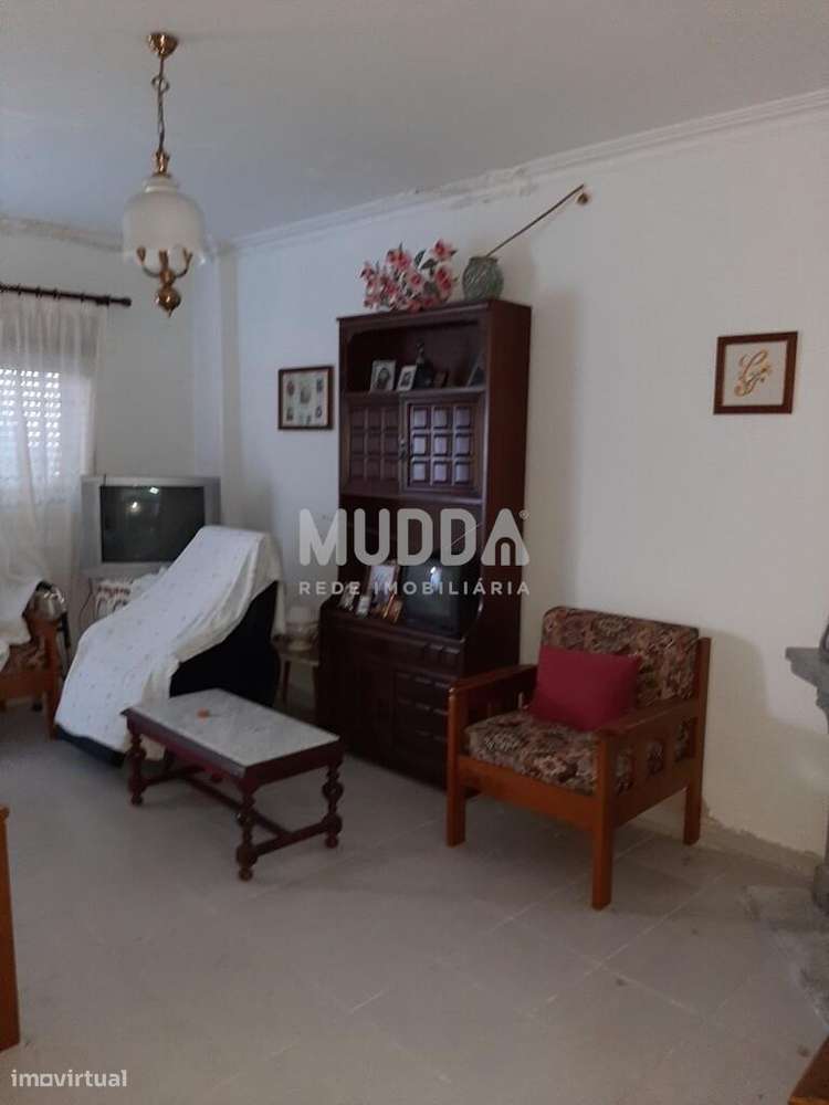 Moradia T2 em Sarzedas - Grande imagem: 4/26