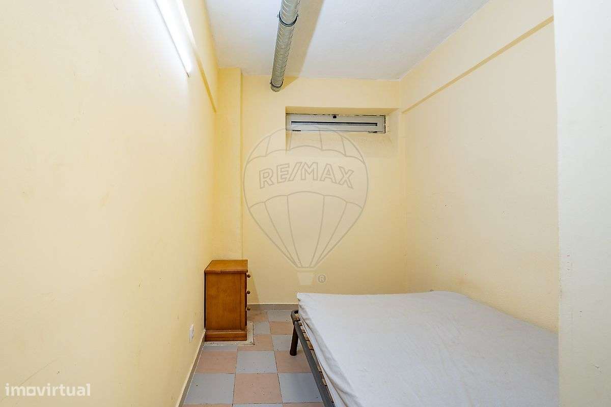 Armazém T12 para venda-20