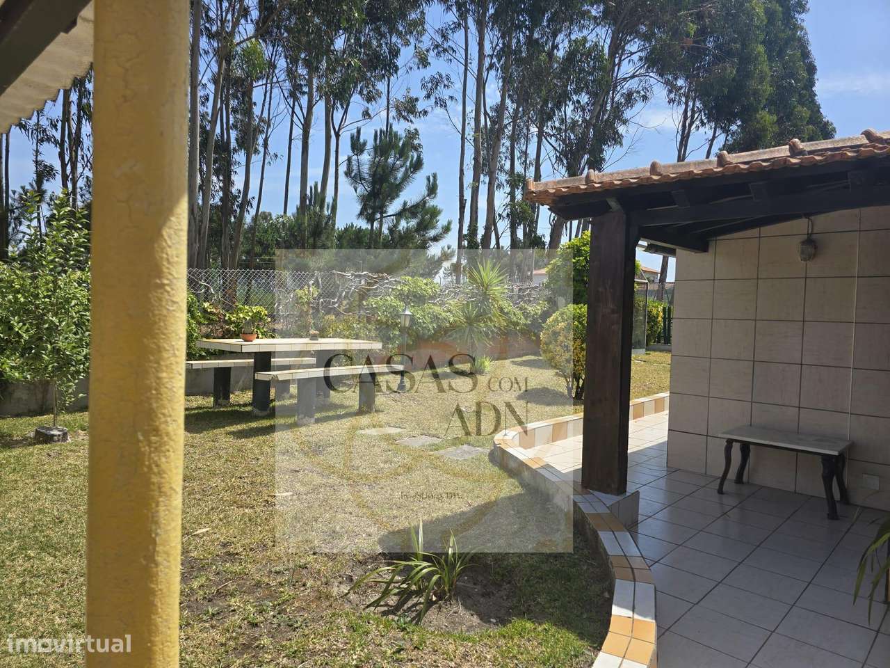 Moradia T3 situada no Paço - Esgueira-24