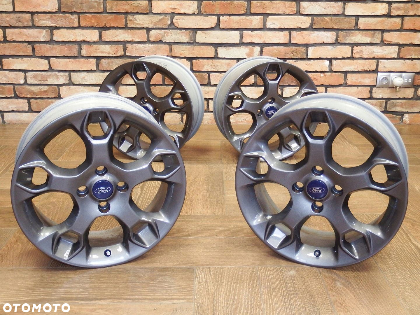 FELGI FORD FIESTA MK7 MK6 B-MAX 7x17 ET47,5 4x108 - 6