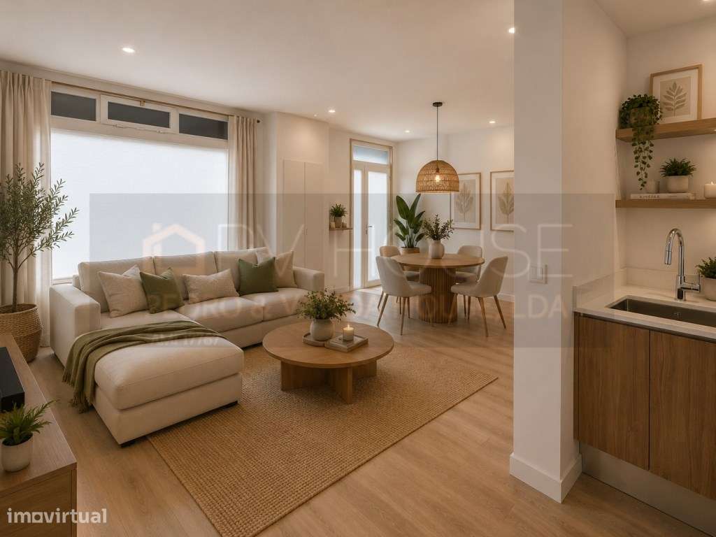 T4 Totalmente Remodelado com Suite e Cozinha Equipada | Rio de Mouro-12