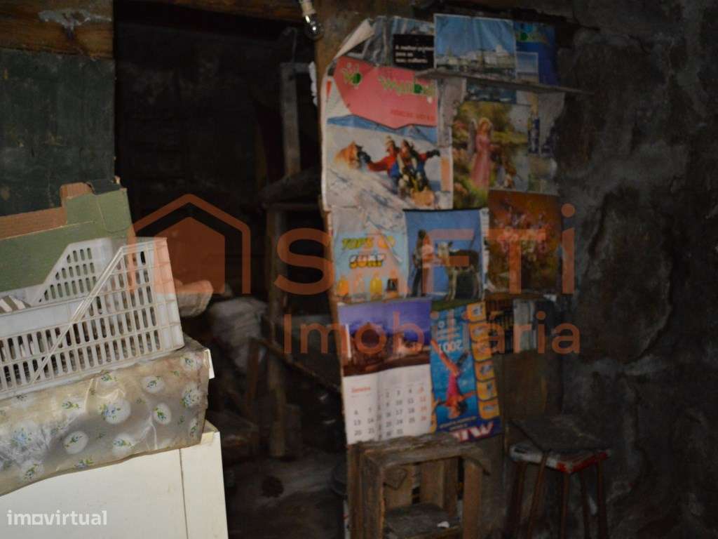 Moradia Térrea T3 , em Lapa do Lobo-15