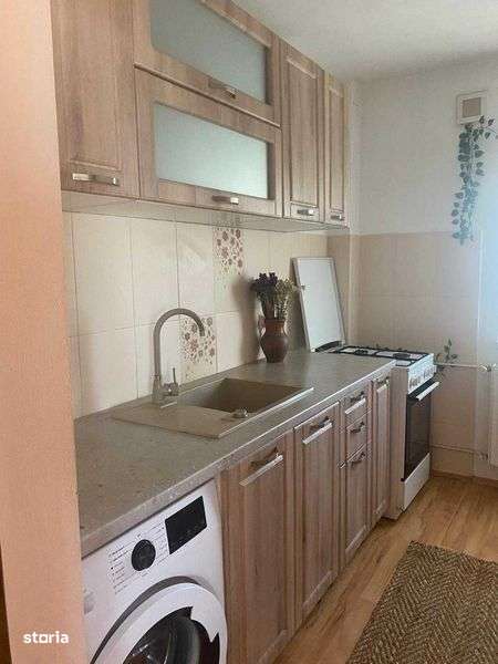 Tineretului-et 3 din 4-decomandat-mobilat si utilat-54 mp-parcare - Imagine principală: 4/7