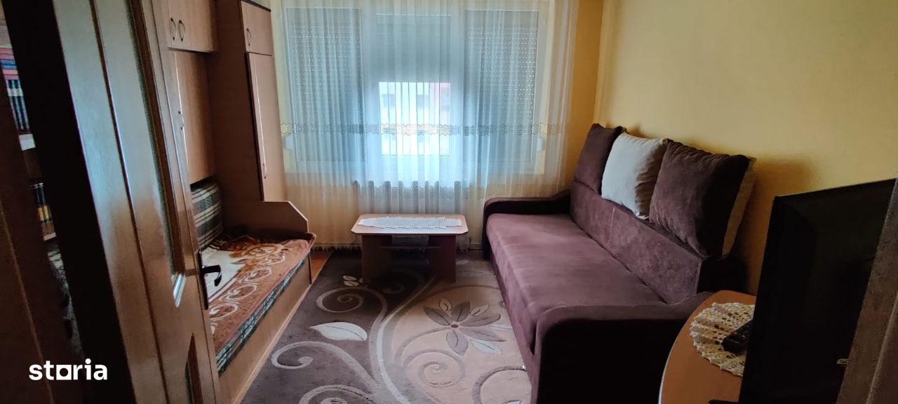 Apartament 2 camere 50 mp mobilat zona Dumbrava