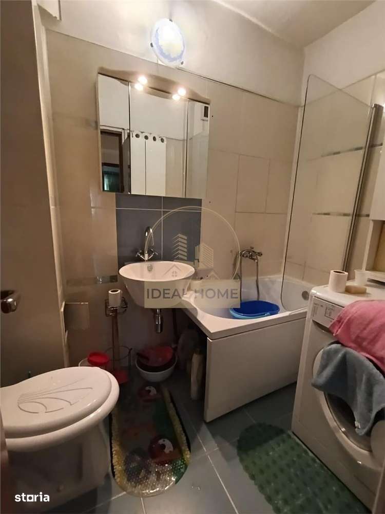 2 CAMERE DECOMANDAT - ETAJ INTERMEDIAR - ZONA GARA-9